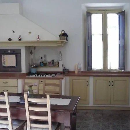 Apartment Casa Girolamo In Piazza Duomo *